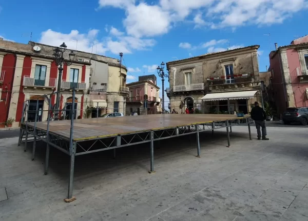 ies allestimenti siracusa - palco modulare